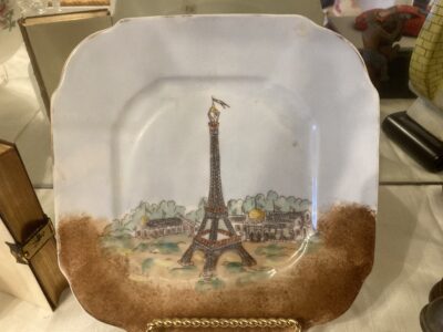 エッフェル塔1889年開設記念飾り皿